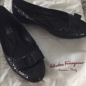 Varina black glitter flats